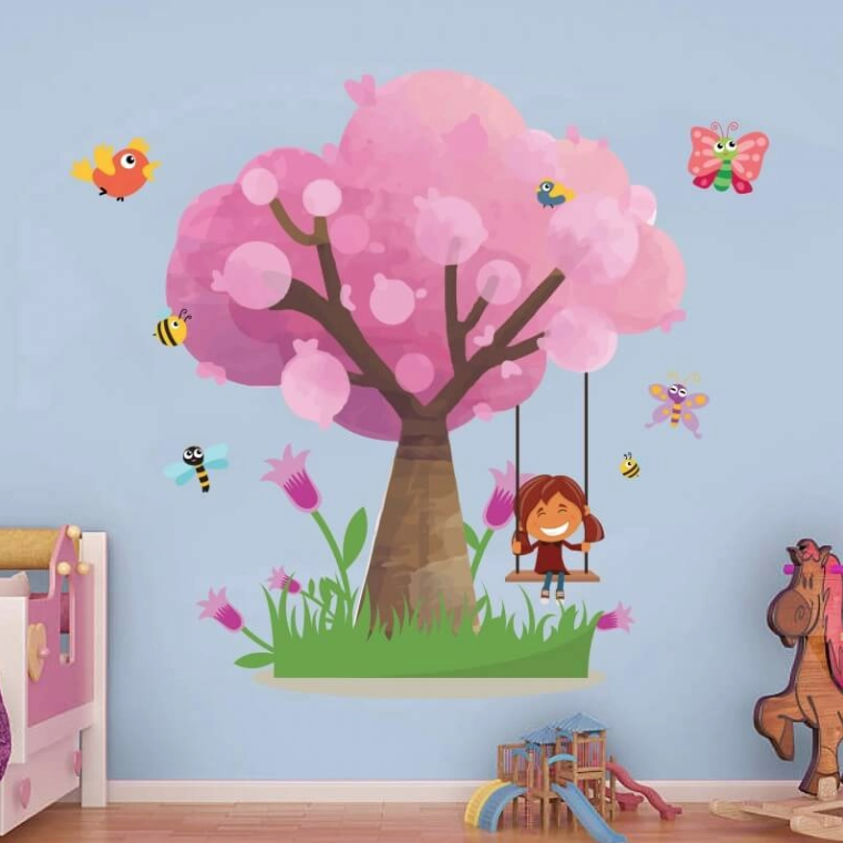 Αυτοκόλλητα τοίχου Δέντρο με κοριτσάκι